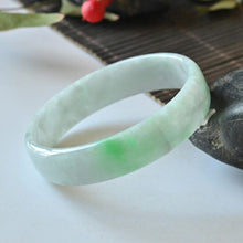 Natural Jade Bangle Round Jadeite Bangle
