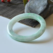 Natural Jade Bangle Round Jadeite Bangle