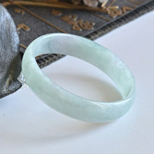 Natural Jade Bangle Round Jadeite Bangle
