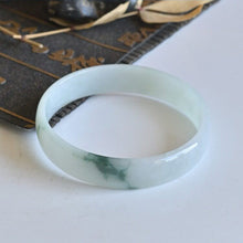 Natural Jade Bangle Round Jadeite Bangle