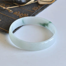 Natural Jade Bangle Round Jadeite Bangle