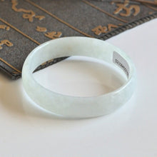 Natural Jade Bangle Round Jadeite Bangle