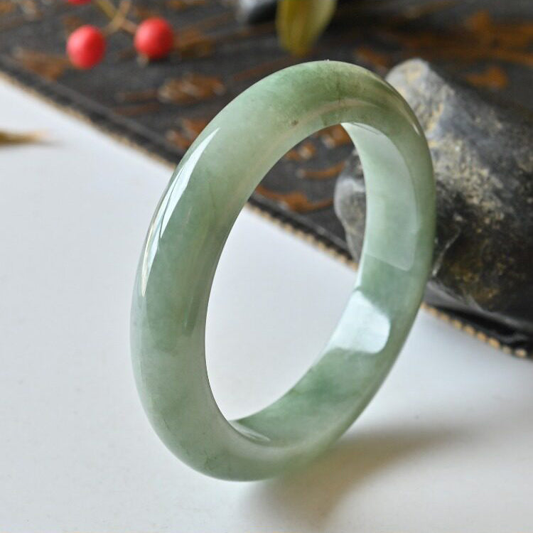 Natural Jade Bangle Round Jadeite Bangle