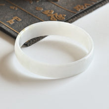 Natural Jade Bangle Round Jadeite Bangle