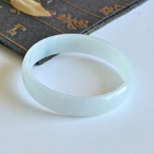 Natural Jade Bangle Round Jadeite Bangle