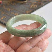 Natural Jade Bangle Round Jadeite Bangle