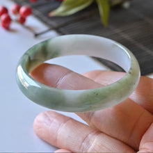 Natural Jade Bangle Round Jadeite Bangle