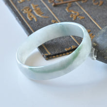Natural Jade Bangle Round Jadeite Bangle