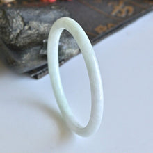 Natural Jade Bangle Round Jadeite Bangle