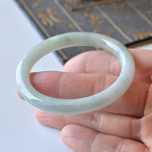 Natural Jade Bangle Round Jadeite Bangle