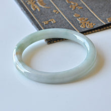 Natural Jade Bangle Round Jadeite Bangle