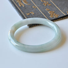 Natural Jade Bangle Round Jadeite Bangle