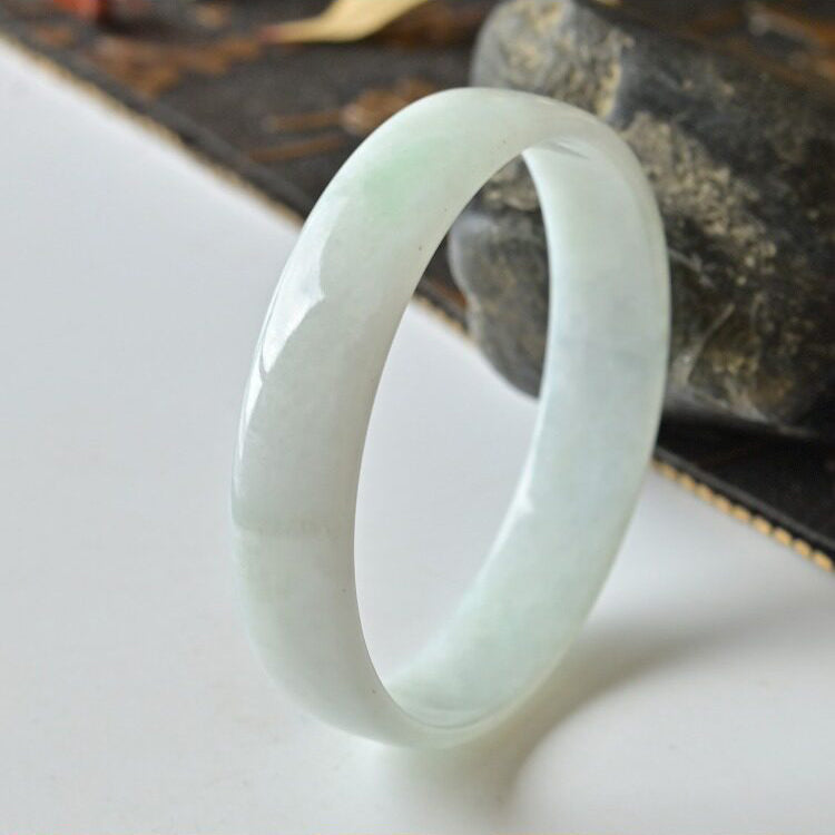 Natural Jade Bangle Round Jadeite Bangle