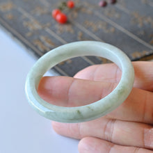 Natural Jade Bangle Round Jadeite Bangle