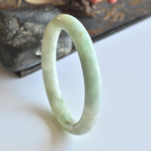 Natural Jade Bangle Round Jadeite Bangle