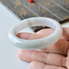 Natural Jade Bangle Round Jadeite Bangle
