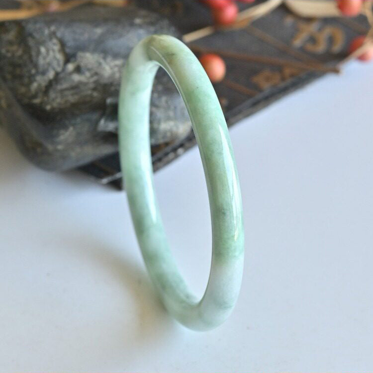 Natural Jade Bangle Round Jadeite Bangle