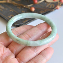 Natural Jade Bangle Round Jadeite Bangle