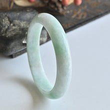 Natural Jade Bangle Round Jadeite Bangle