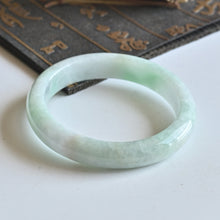 Natural Jade Bangle Round Jadeite Bangle