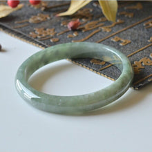 Natural Jade Bangle Round Jadeite Bangle