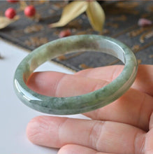 Natural Jade Bangle Round Jadeite Bangle