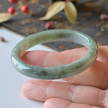 Natural Jade Bangle Round Jadeite Bangle