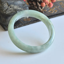 Natural Jade Bangle Round Jadeite Bangle