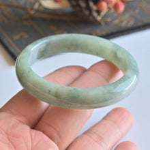 Natural Jade Bangle Round Jadeite Bangle