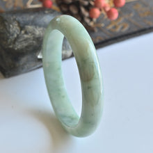 Natural Jade Bangle Round Jadeite Bangle