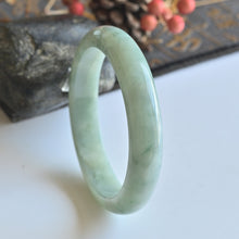 Natural Jade Bangle Round Jadeite Bangle