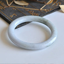 Natural Jade Bangle Round Jadeite Bangle
