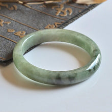 Natural Jade Bangle Round Jadeite Bangle