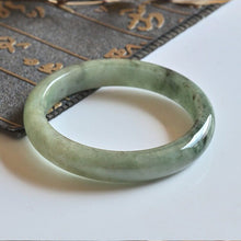 Natural Jade Bangle Round Jadeite Bangle