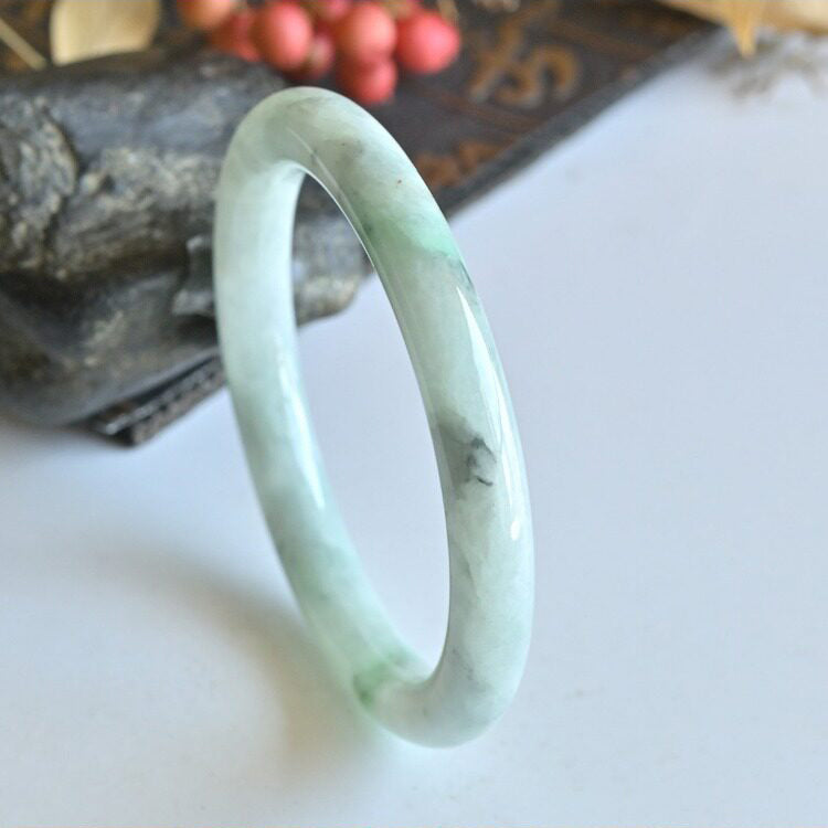 Natural Jade Bangle Round Jadeite Bangle