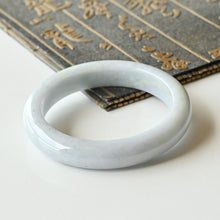 Natural Jade Bangle Round Jadeite Bangle