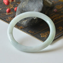 Natural Jade Bangle Round Jadeite Bangle