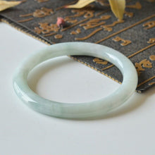 Natural Jade Bangle Round Jadeite Bangle