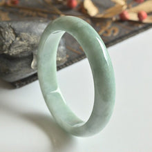 Natural Jade Bangle Round Jadeite Bangle