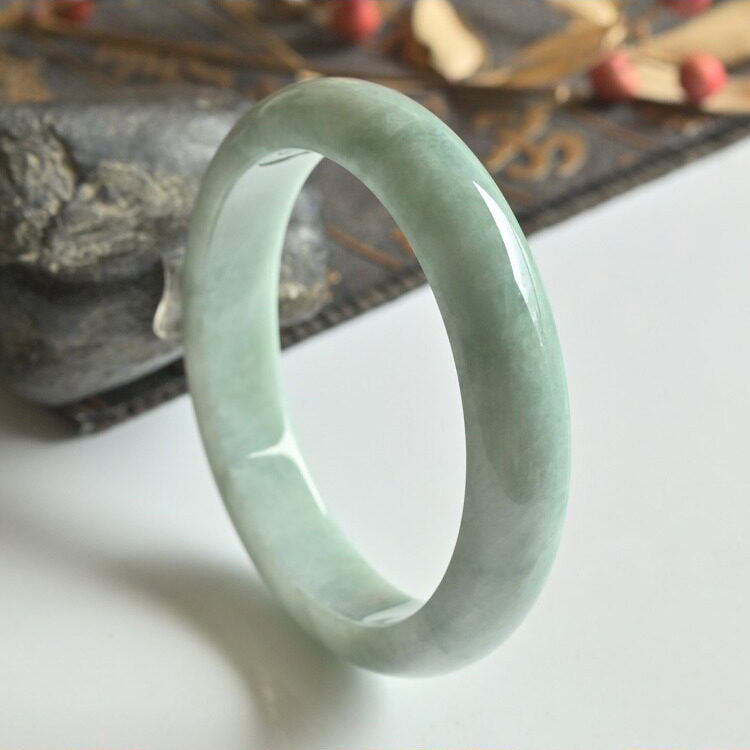 Natural Jade Bangle Round Jadeite Bangle
