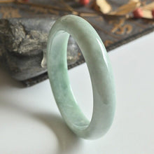 Natural Jade Bangle Round Jadeite Bangle