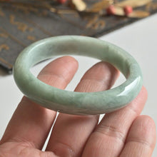 Natural Jade Bangle Round Jadeite Bangle