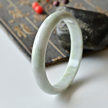 Natural Jade Bangle Round Jadeite Bangle