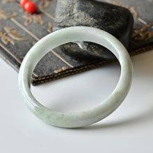 Natural Jade Bangle Round Jadeite Bangle