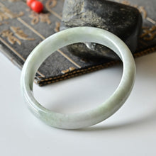 Natural Jade Bangle Round Jadeite Bangle