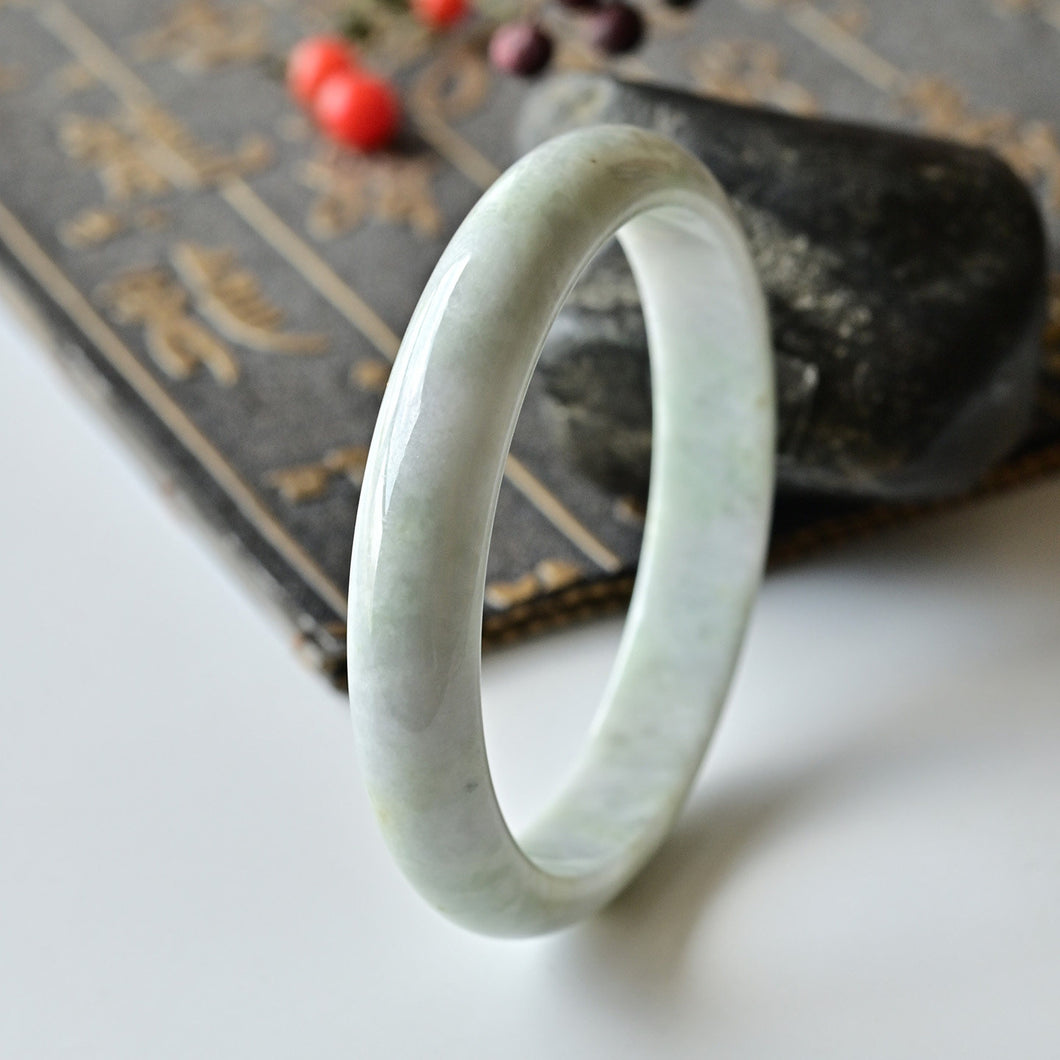 Natural Jade Bangle Round Jadeite Bangle
