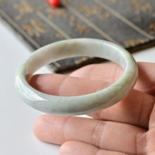 Natural Jade Bangle Round Jadeite Bangle