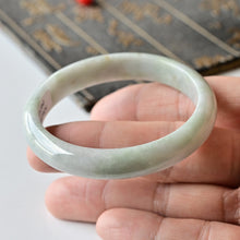 Natural Jade Bangle Round Jadeite Bangle