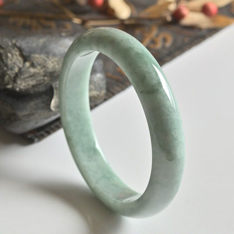 Natural Jade Bangle Round Jadeite Bangle
