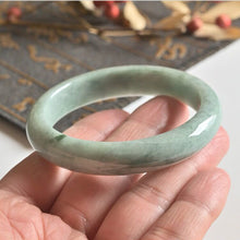 Natural Jade Bangle Round Jadeite Bangle